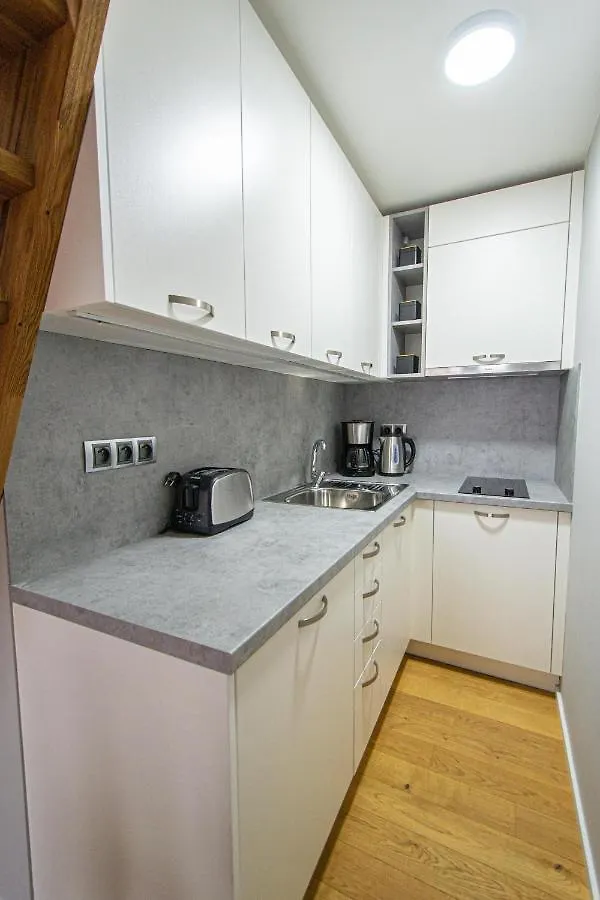 Main Train Station Apartment Close To The The Main Square! Prague
